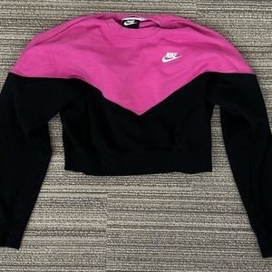 Nike Crop Crewneck